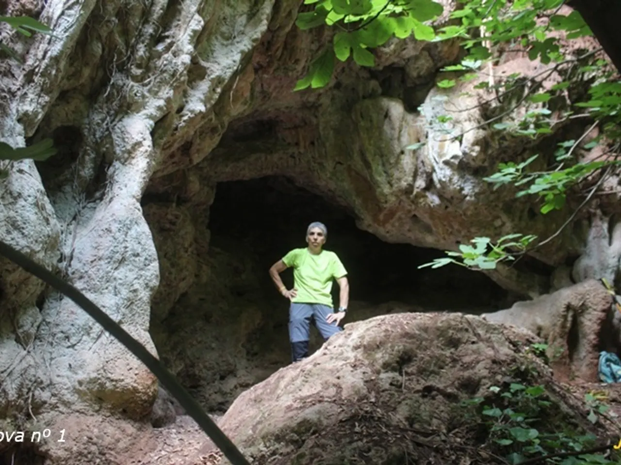 Fotografia de Coves del Gorg d'en Pèlags
