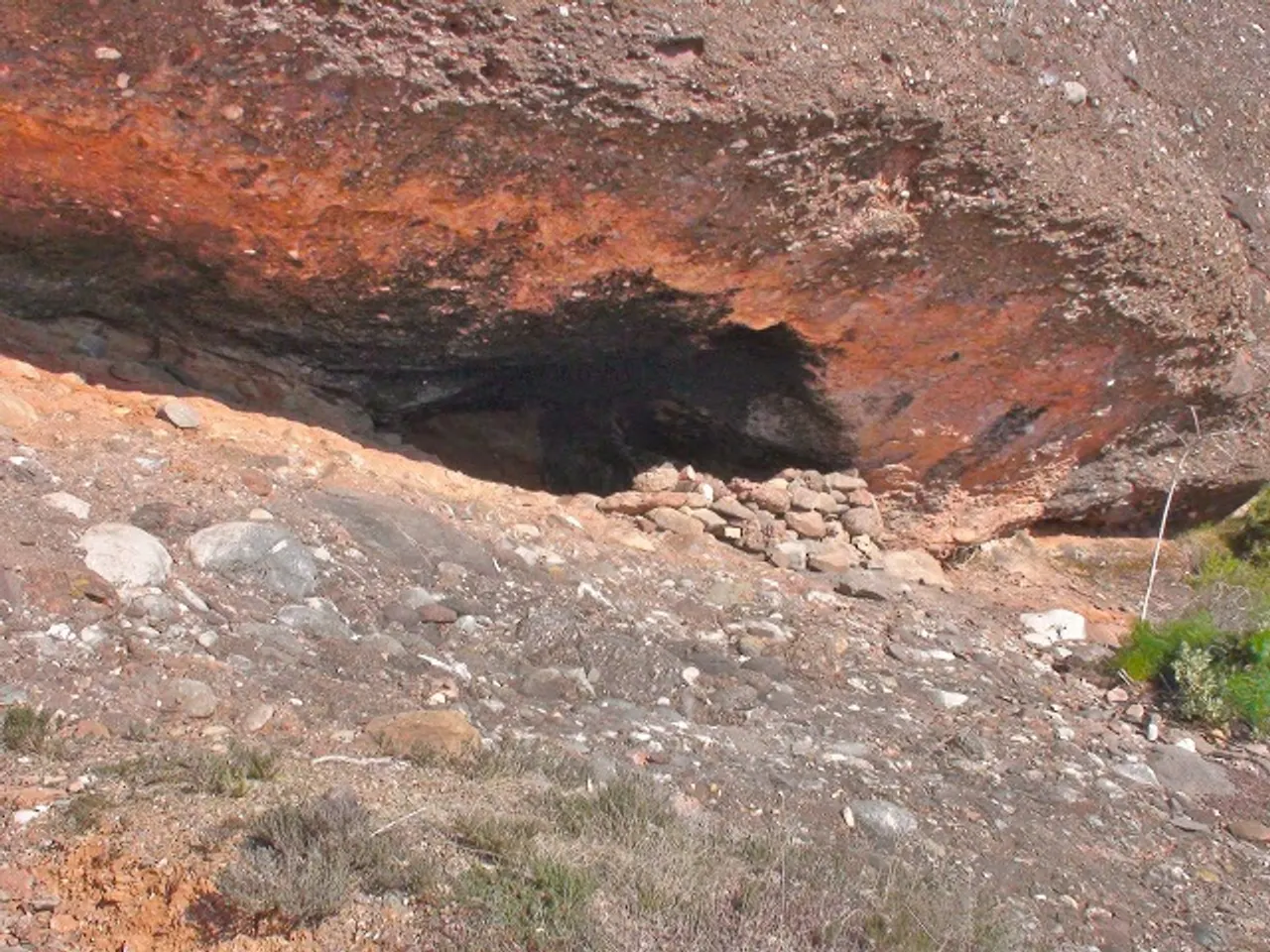 Photograph of DONA MORTA, COVA DE LA