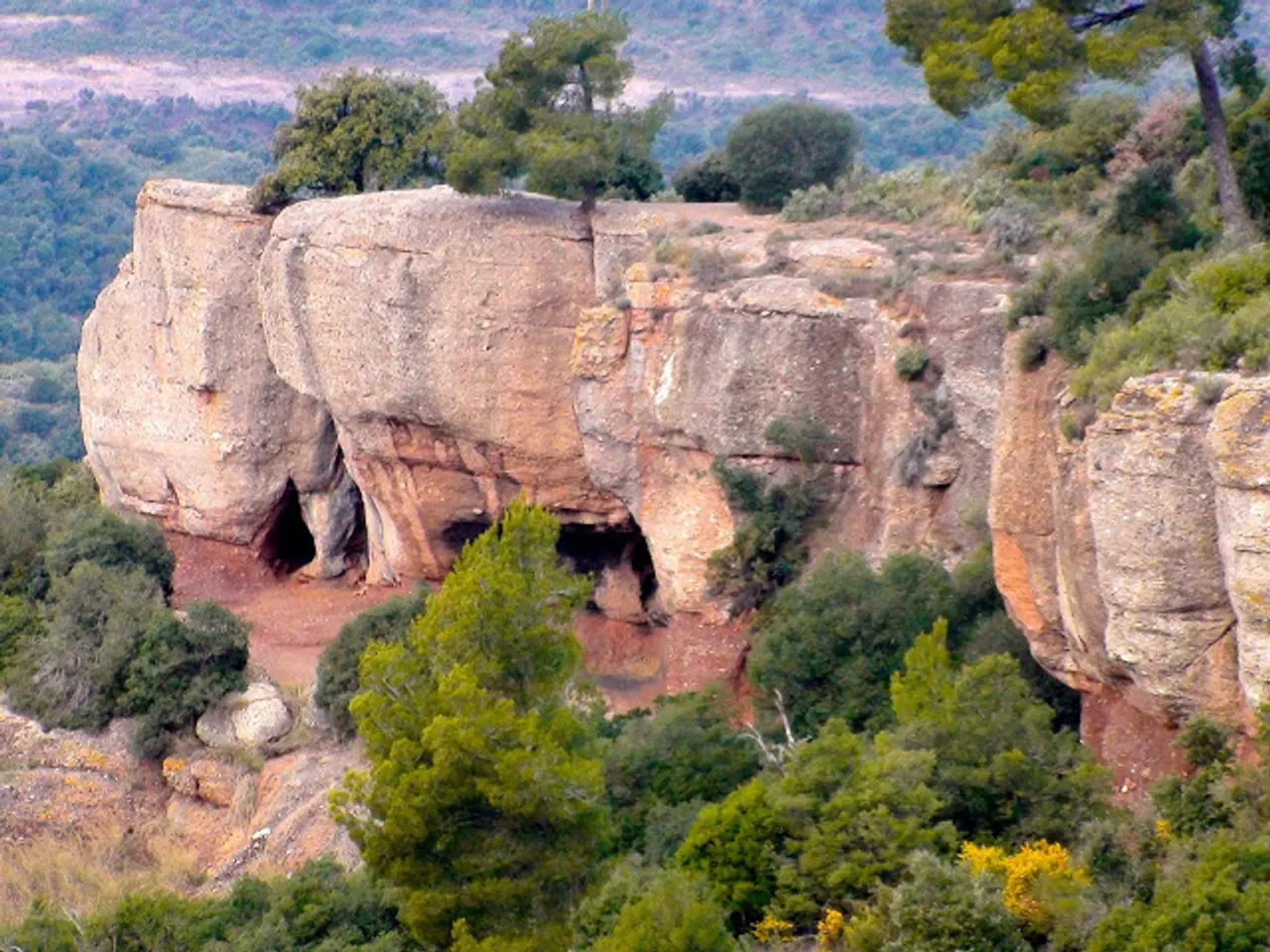 Photograph of PEDRITXES, FORADADES DE LES