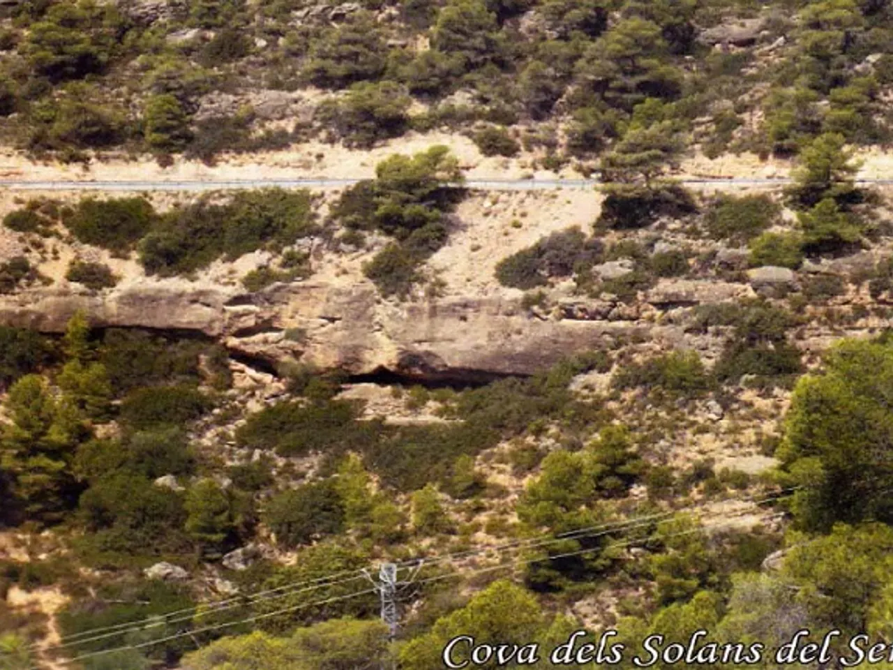 Fotografía de SOLANS DEL SENDRÓS, COVA DELS