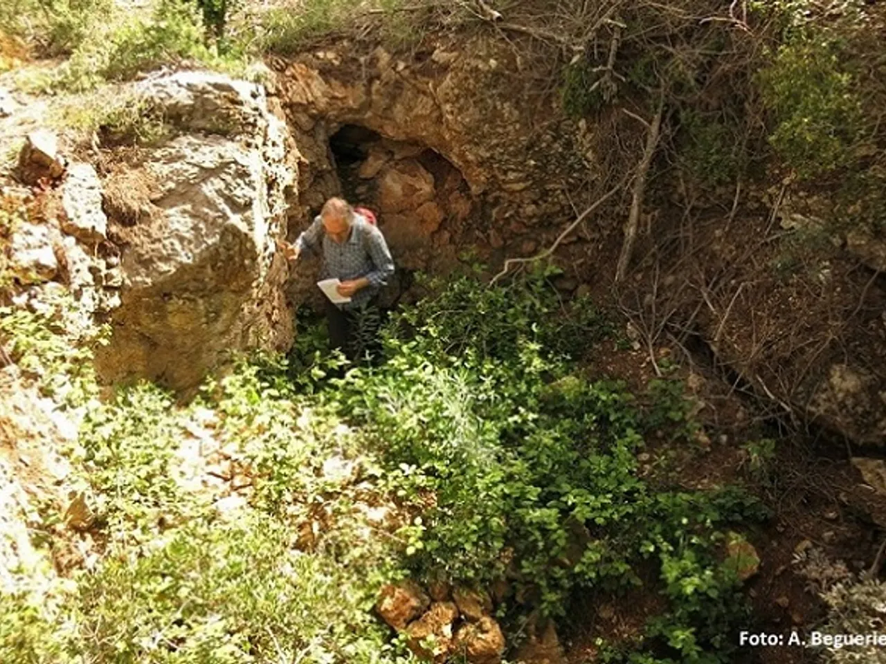 Fotografia de COLLET, AVENC DEL