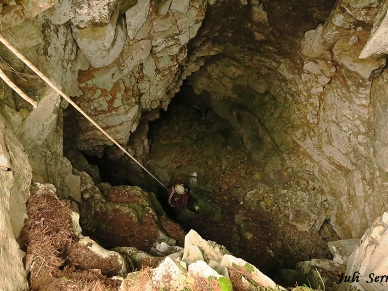 Fotografia de AMETLLERS, AVENC DELS