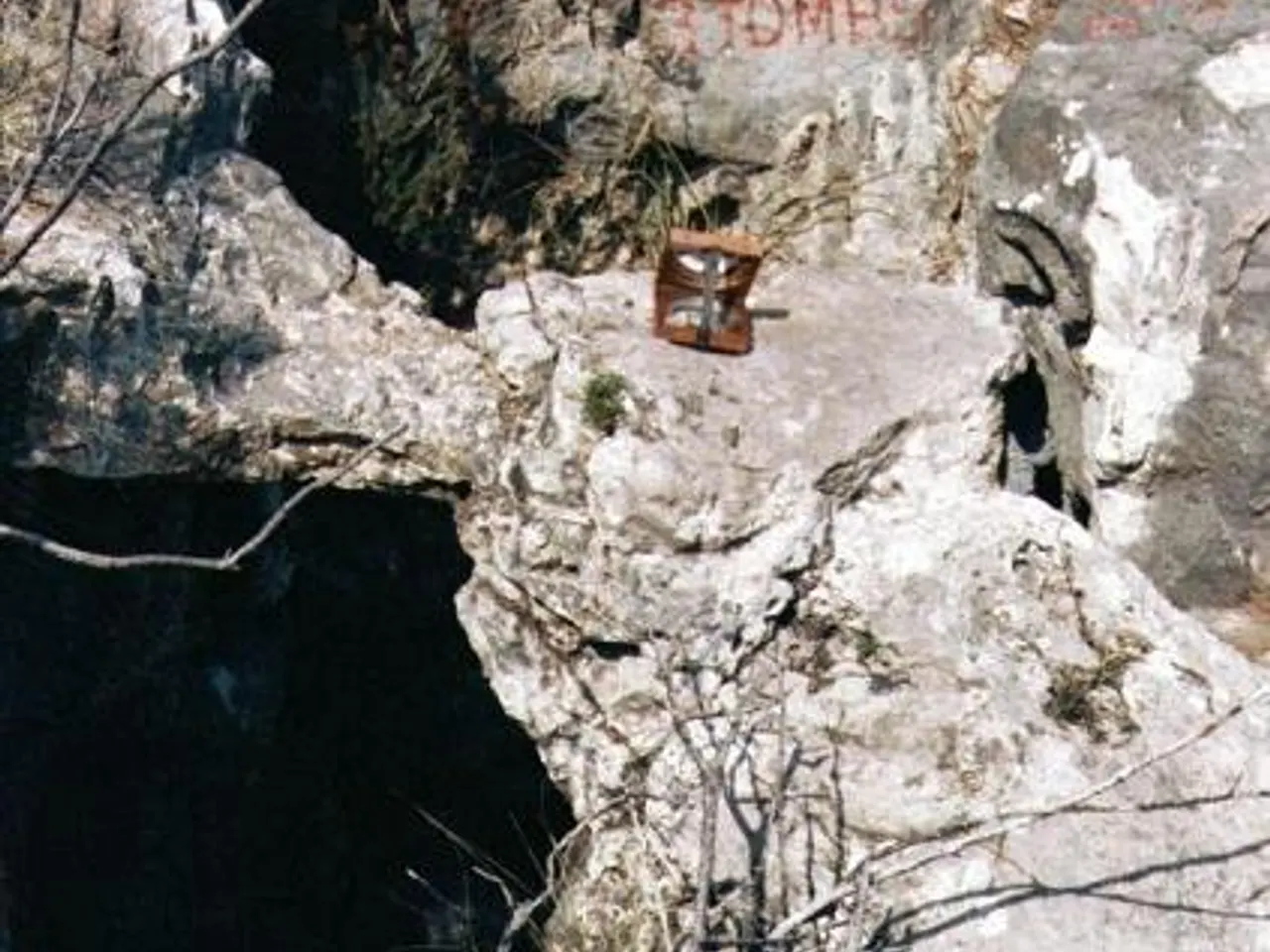 Photograph of TRES TOMBS, AVENC DELS