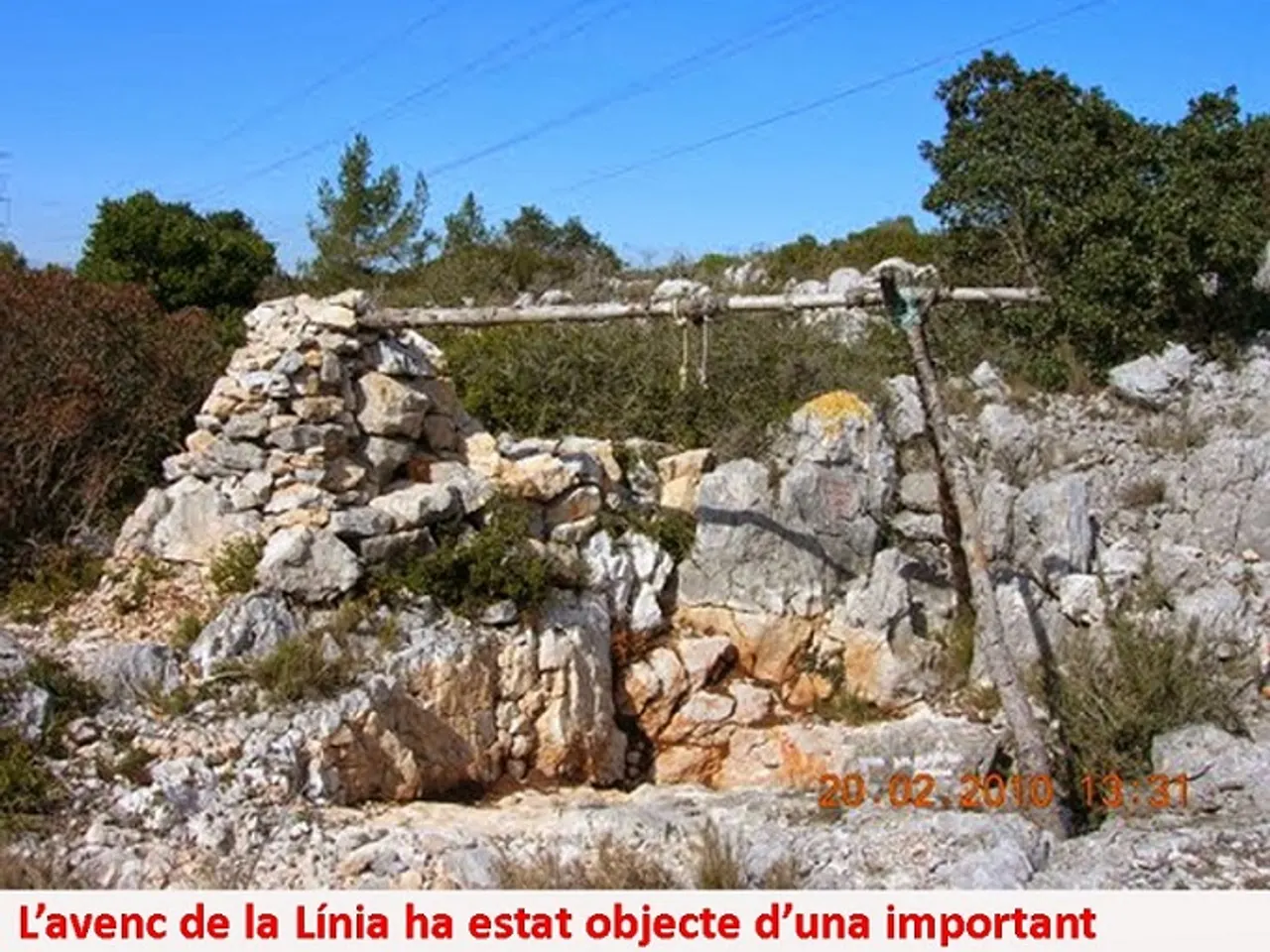 Fotografia de LÍNIA, AVENC DE LA
