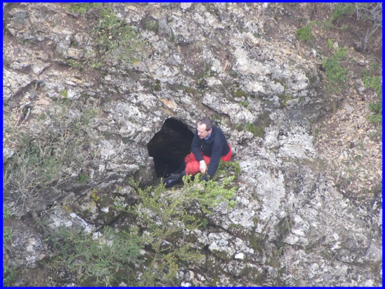 Fotografia de RIU ALGARS, FORAT DE