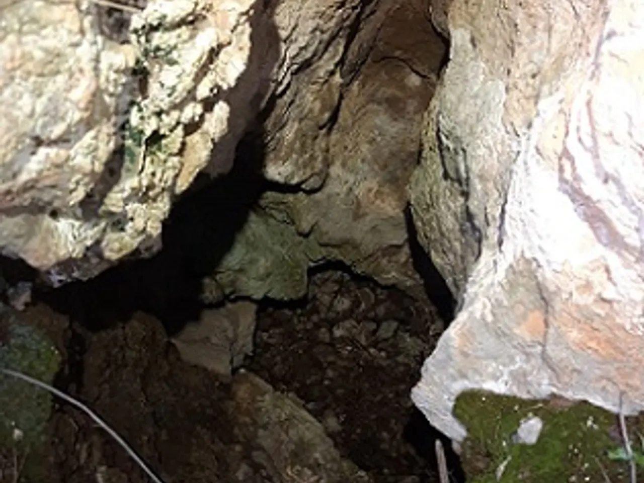 Fotografia de SERRA DEL MAS, AVENC SM-21 DE LA