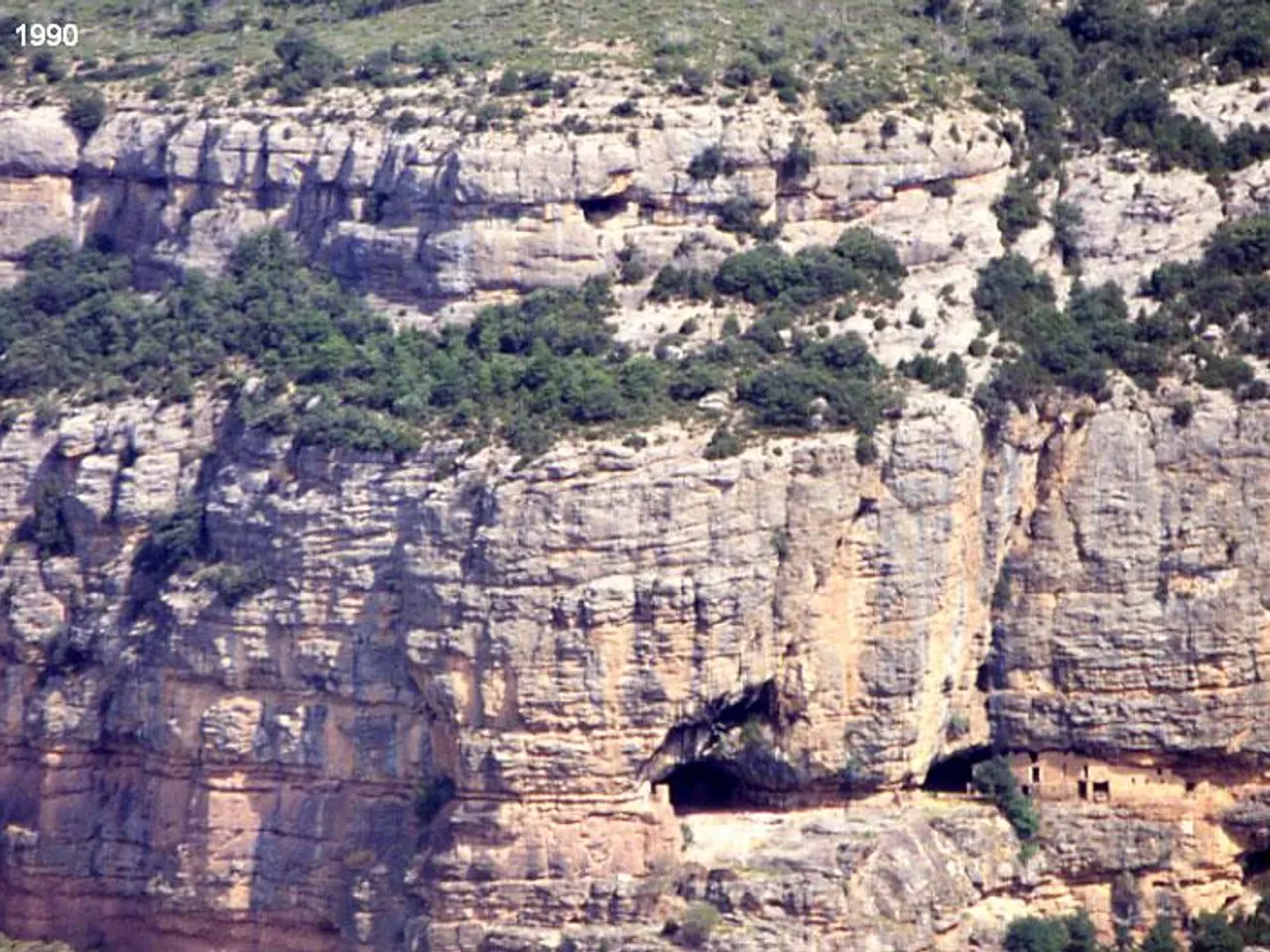 Fotografia de CUBERES, ESPLUGA DE