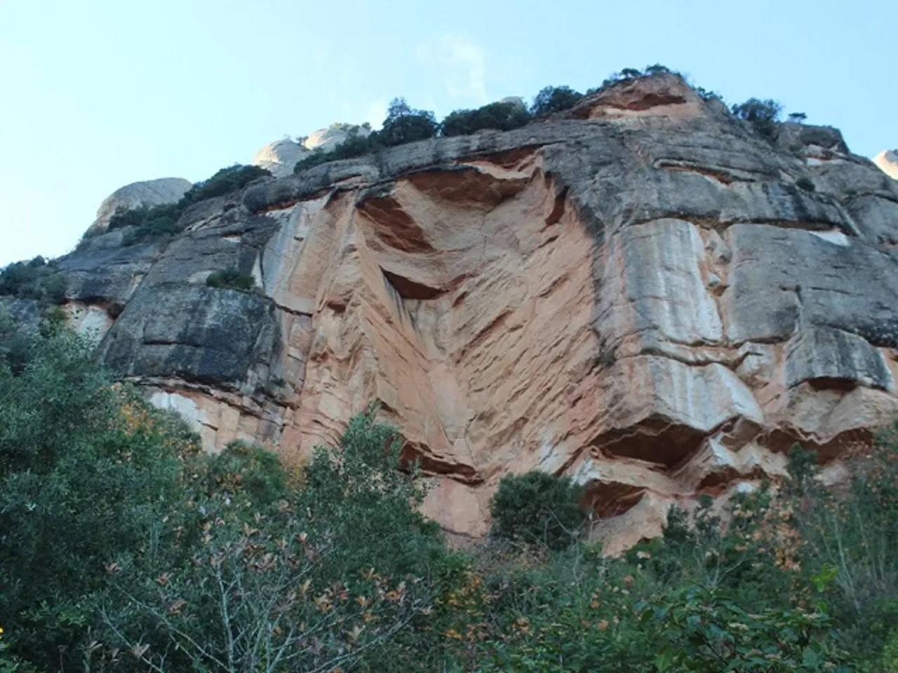 Fotografia de ROJA-2, COVA
