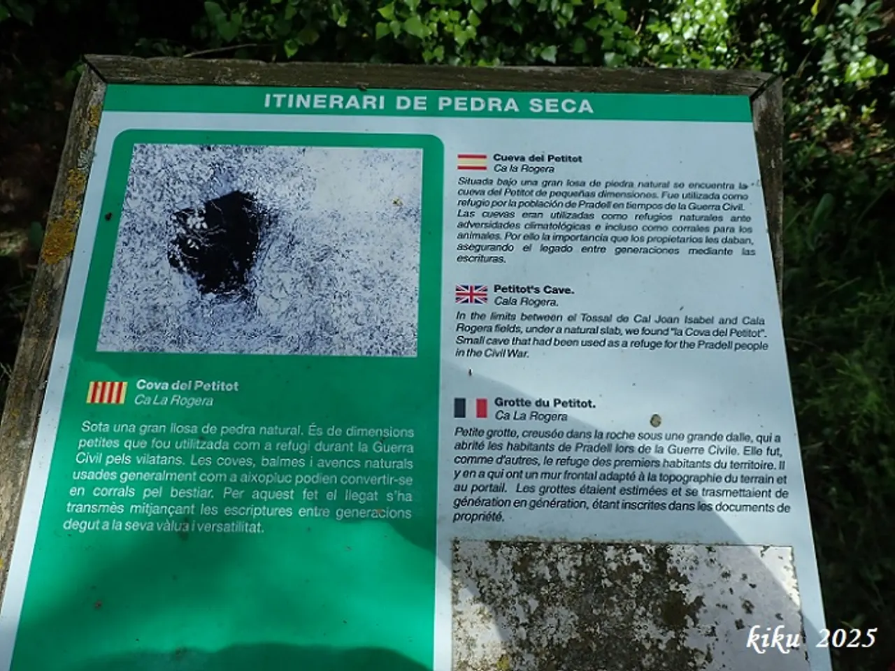 Fotografia de PETITOT, COVA DEL