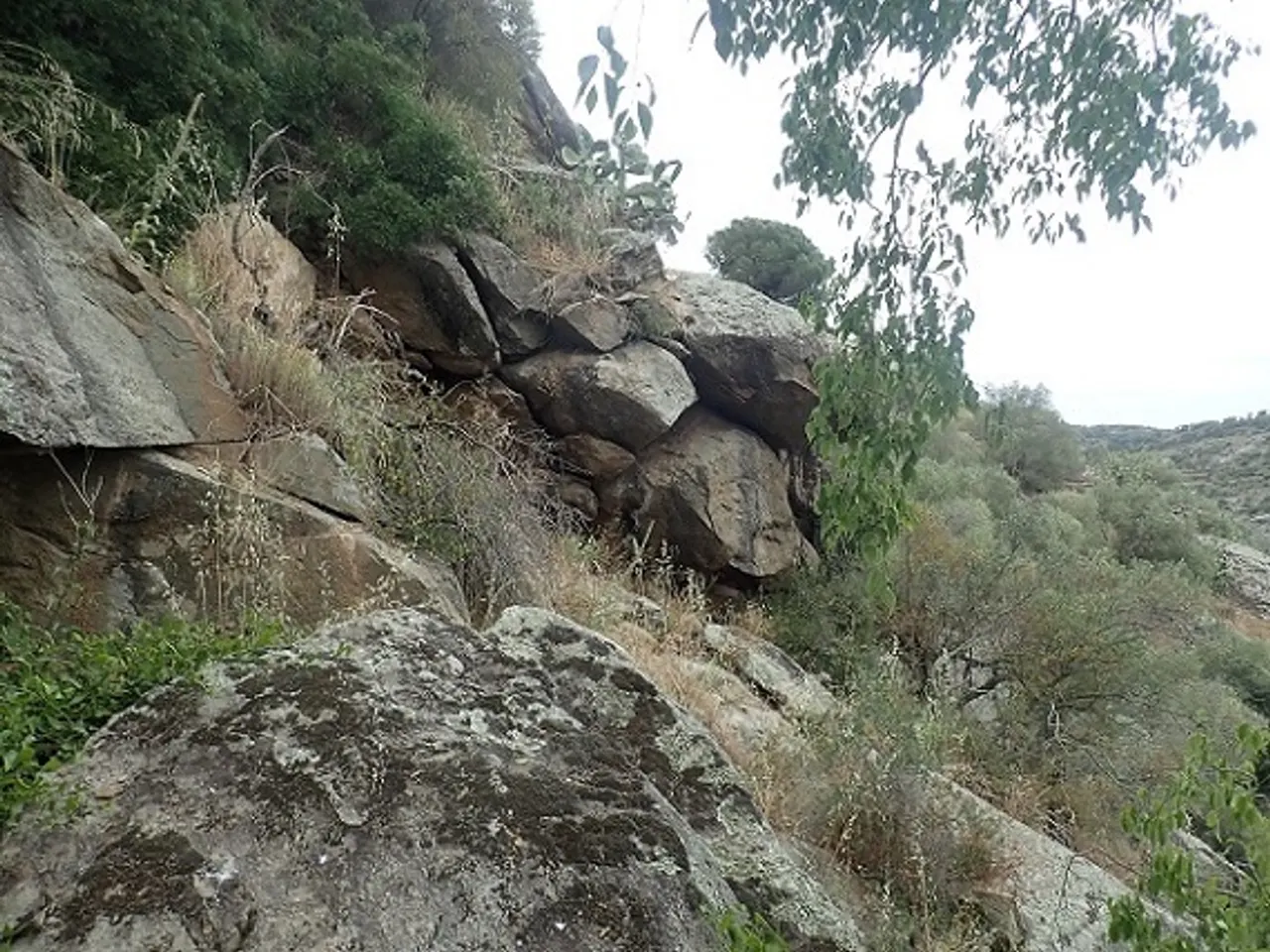 Fotografia de GUILLES, CAU DE LES