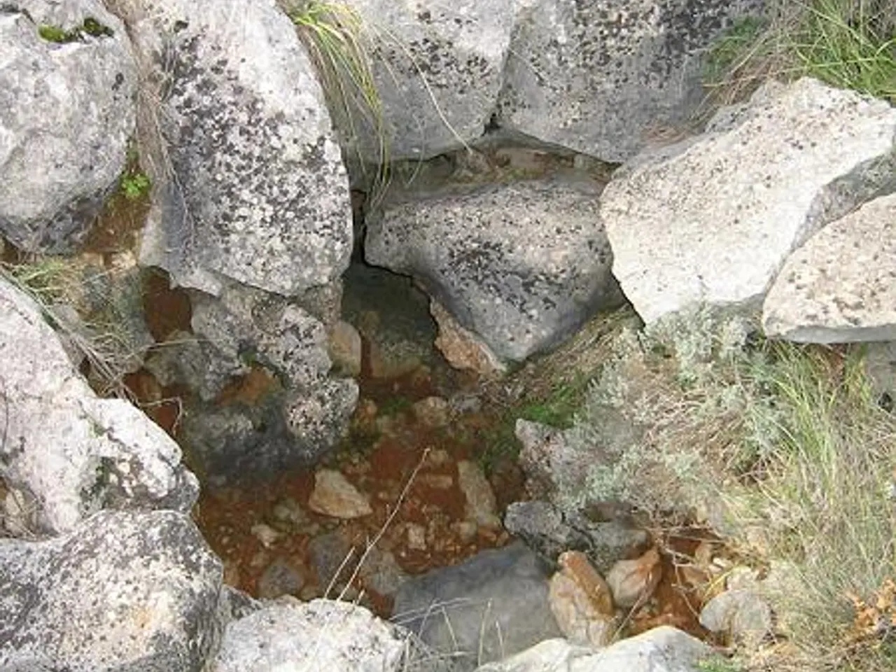 Fotografia de CARMETA, AVENC DE LA