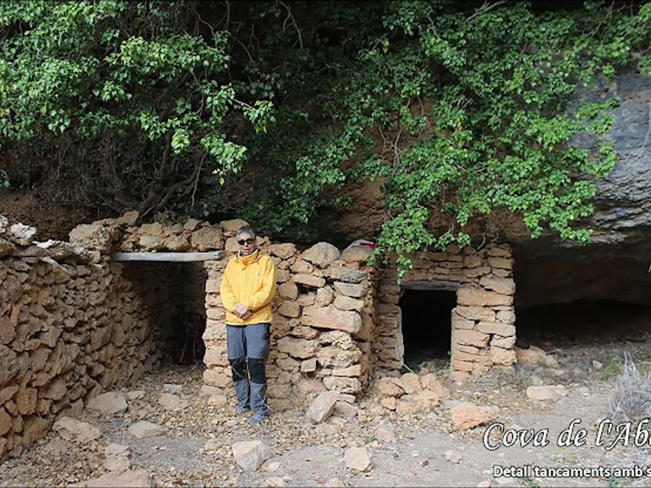 Photograph of ABELLÓ, COVA DE L'