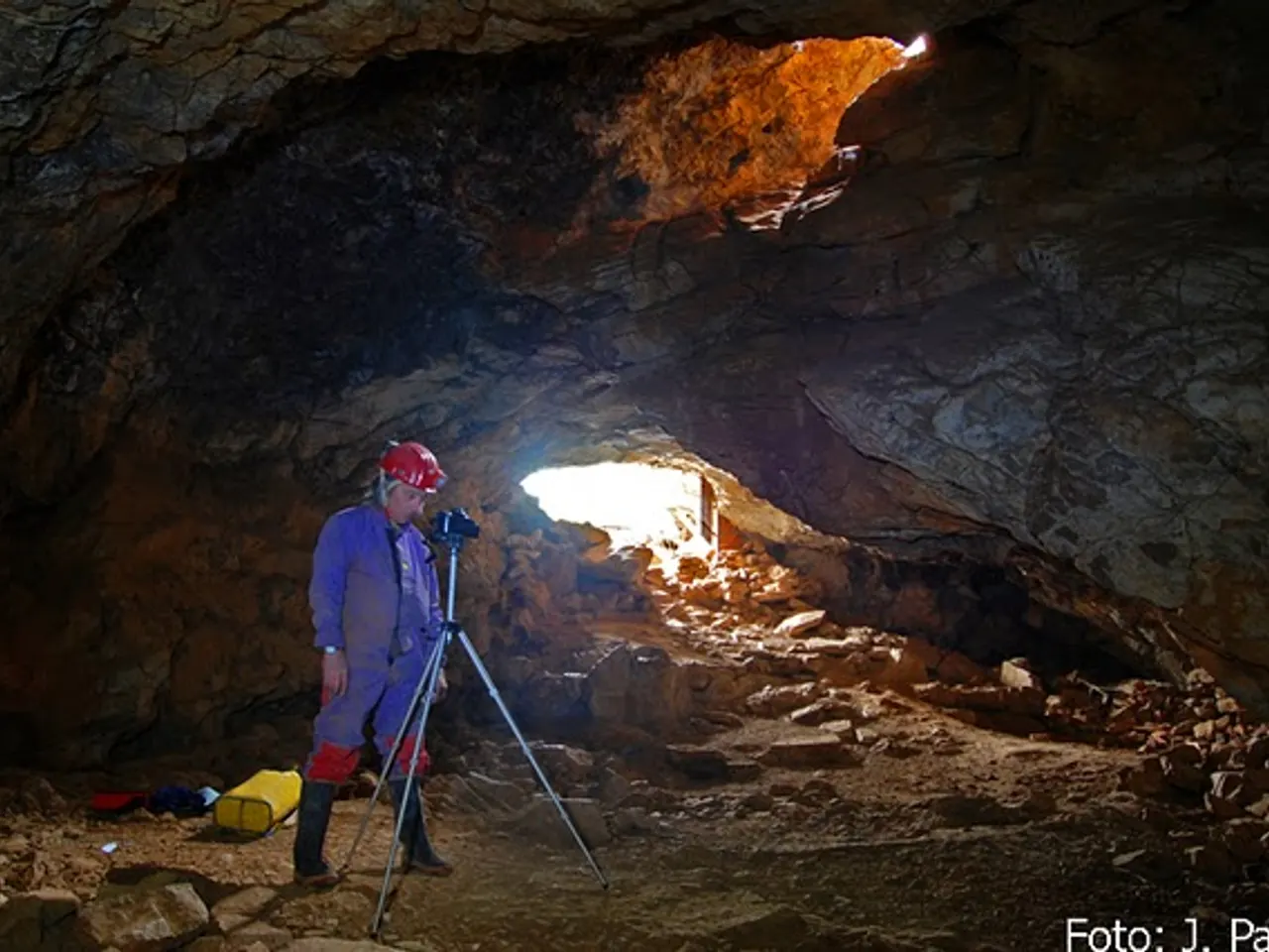 Photograph of ANES, COVA D'