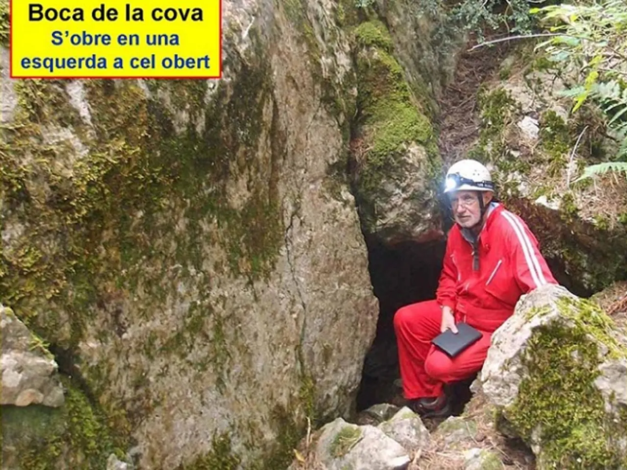 Fotografia de COMTE ARNAU, COVA DEL