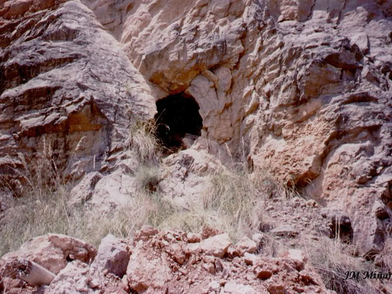 Fotografia de CAN AYMERICH,  COVA DE