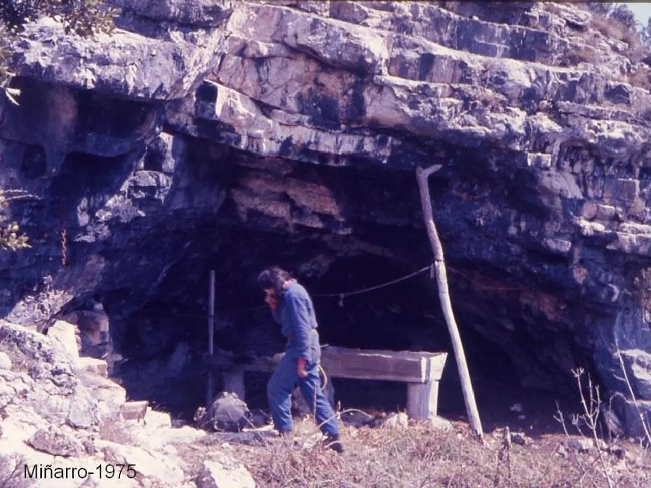 Fotografia de RASTRE, BALMA DEL