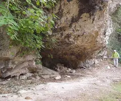 Fotografia de Balma del Serrat del Pont (2 de 4)