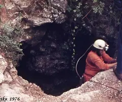 Fotografia de ROCA,  AVENC D'EN (4 de 20)