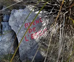 Fotografia de ESBIT, AVENC DE L' (3 de 4)