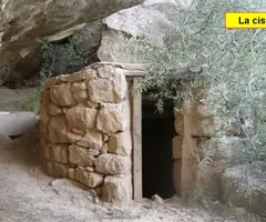 Fotografia de XINTES, COVA DE LES (3 de 4)