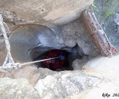 Fotografia de PEDRERA, AVENC DE LA (3 de 8)