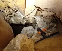 Fotografia de PEDRERA DE L'ANTIC, FORAT DE LA (3 de 8)