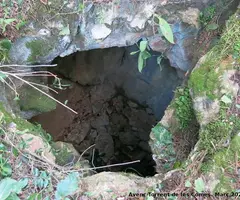 Fotografia de TORRENT DE LES COMES,  AVENC DEL (3 de 3)