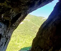 Fotografia de ESTEGALELLA, COVA D' (3 de 4)