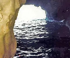 Fotografia de CALA DE LA MÓRA, AVENC I COVA DE LA (4 de 6)