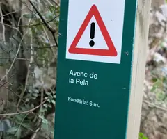 Fotografia de PELA, AVENC DE LA (1 de 6)