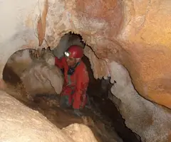 Fotografia de TEULERIA, COVA-AVENC DE LA (3 de 3)