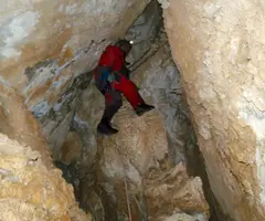 Fotografia de FIGUERA, AVENC DE LA (3 de 6)