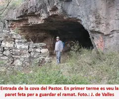 Photograph of PASTOR, COVA DEL (3 of 3)