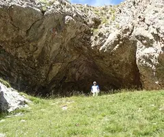 Fotografia de COMA PREGONA, BAUMES GRAN I PETITA DE (2 de 2)
