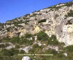 Fotografía de PENJADA DE PENYA EMBASSADA, COVA (2 de 2)