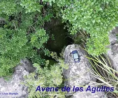 Fotografia de AGULLES, AVENC DE LES (1 de 3)