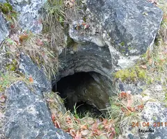 Fotografia de CAMÍ DEL BARRANC DE LA MAÇANA, AVENC DEL (2 de 2)