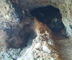 Fotografia de CASTELLOT, COVA DEL (2 de 3)
