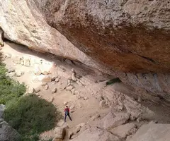 Fotografía de ROJA, COVA (2 de 3)