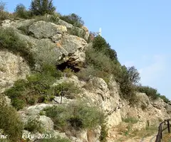 Fotografia de GUNYOLES, COVA I ABRIC DE LES (3 de 4)