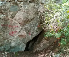 Fotografía de PICOSSA, AVENC DE LA (1 de 9)