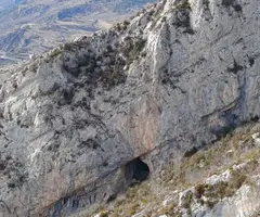 Fotografia de CERNERES, COVA PETITA DE (3 de 3)