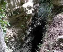 Photographie de PUNTA DE LES MOLES, AVENC DE LA (1 sur 5)