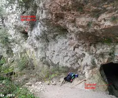 Fotografia de GARROFET, COVA PETITA DEL (1 de 4)