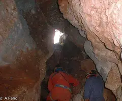 Fotografia de PUNTA DE LES SALERES, AVENC DE LA (2 de 3)