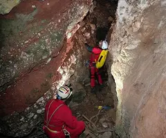 Fotografía de CAN CASTELLET DE DALT, AVENC DE (6 de 7)