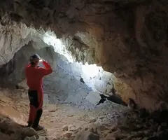 Fotografia de RESCLUSANYS, COVA DE (4 de 5)