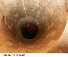 Photograph of ESPLUGA, COVA DE L' (11 of 18)
