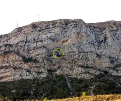 Fotografía de NEGRE DE LA ROCA DE SET COMELLES, FORAT (2 de 2)