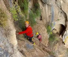 Fotografia de GRAU D'INGLA, COVA PENJADA DEL (2 de 5)